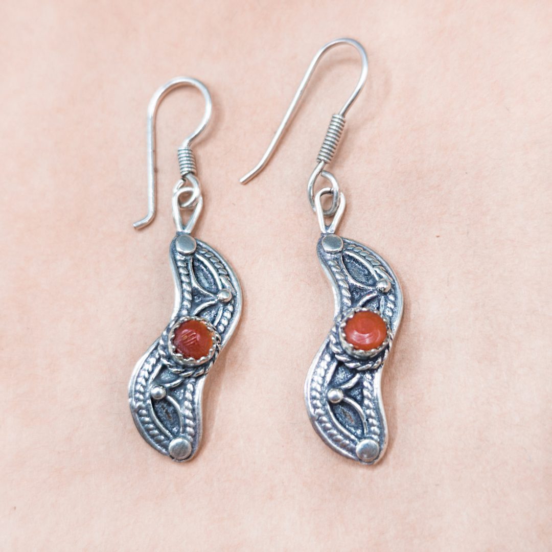 Ensemble boucles et pendentifs en argent et corail – Image 2