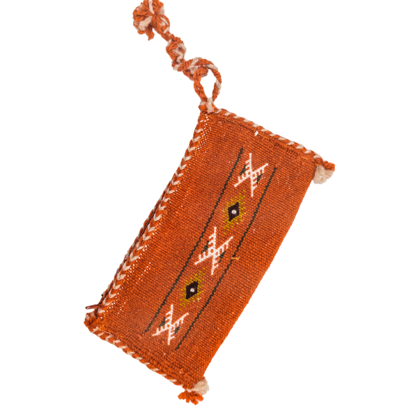 Pochette de téléphone en laine