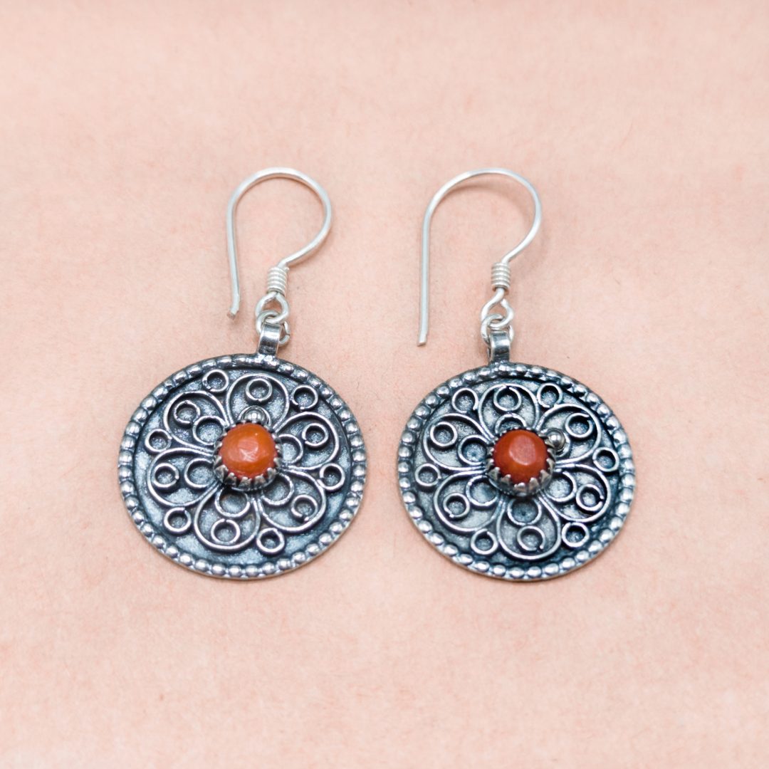 Boucles d’oreille en argent et corail